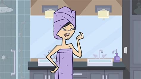 Screenshot Sunday: Heather in all her different outfits!.